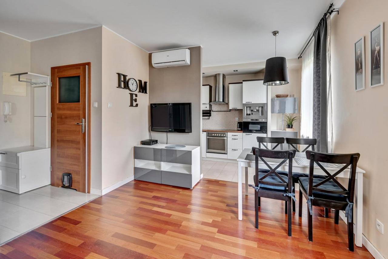 Apartament Pod Trzema Niebieskimi Kaczorami Apartment Gdansk Ngoại thất bức ảnh