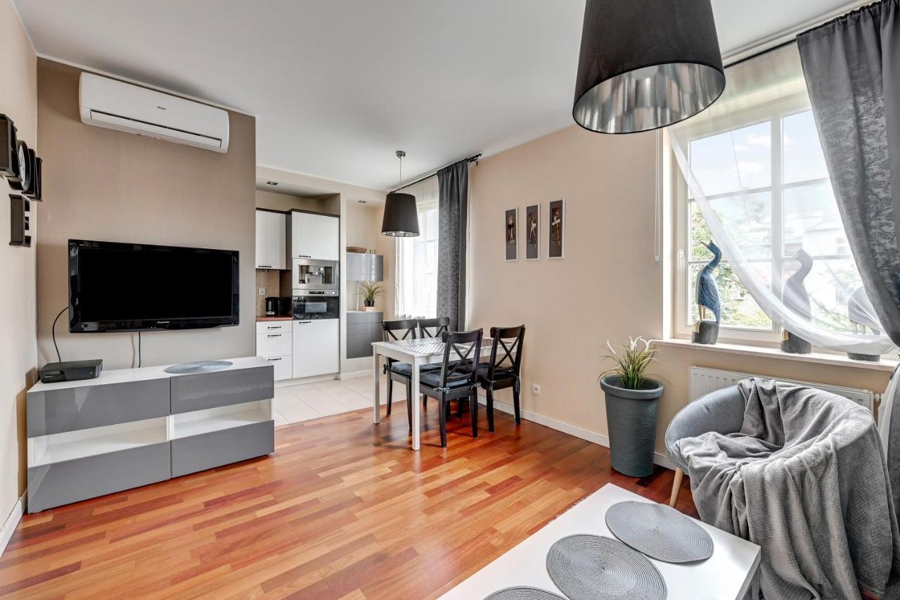 Apartament Pod Trzema Niebieskimi Kaczorami Apartment Gdansk Ngoại thất bức ảnh