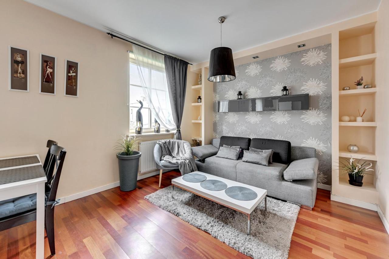 Apartament Pod Trzema Niebieskimi Kaczorami Apartment Gdansk Ngoại thất bức ảnh