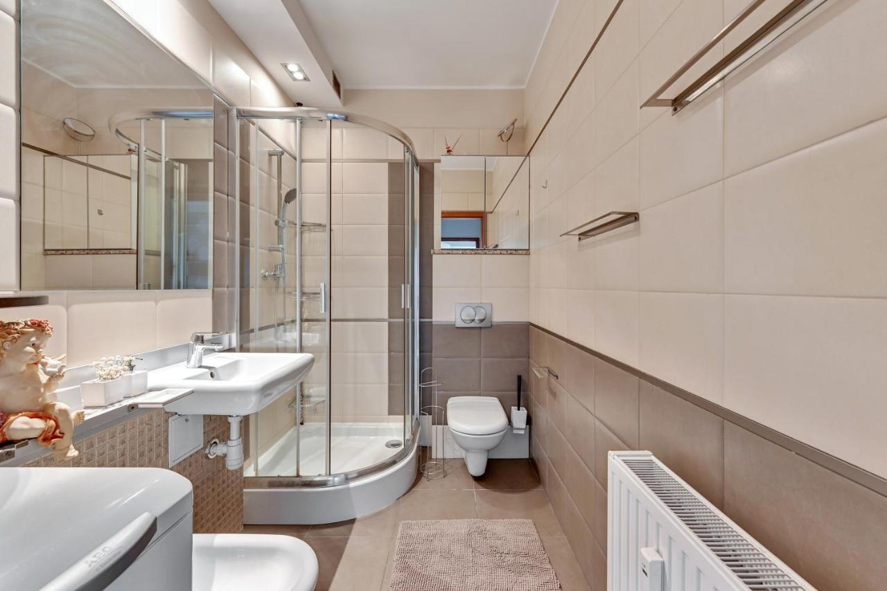 Apartament Pod Trzema Niebieskimi Kaczorami Apartment Gdansk Ngoại thất bức ảnh