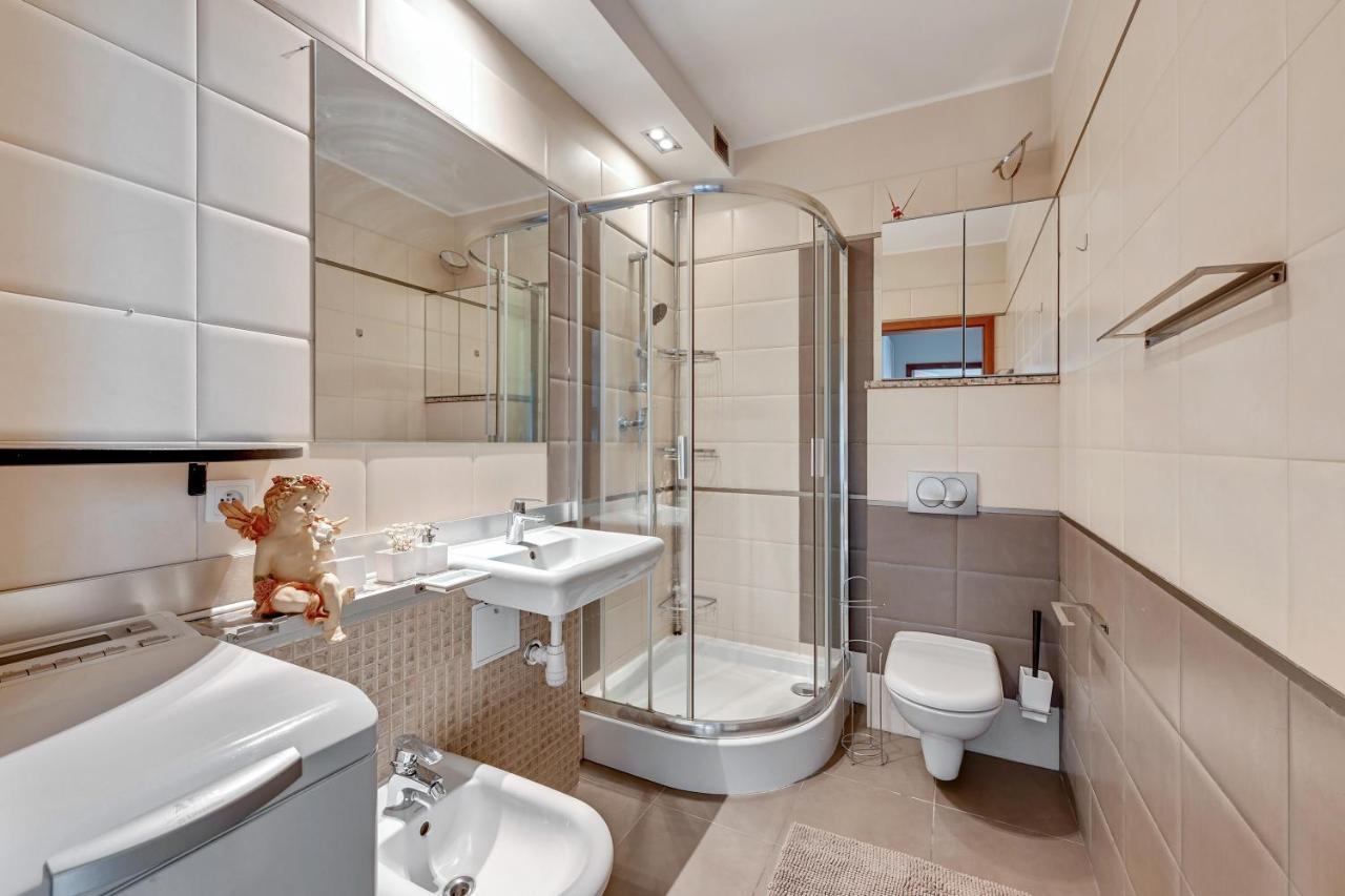 Apartament Pod Trzema Niebieskimi Kaczorami Apartment Gdansk Ngoại thất bức ảnh
